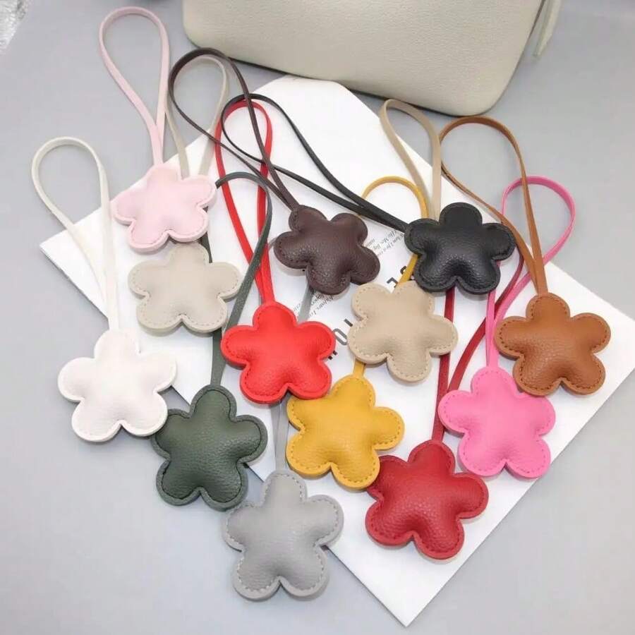 Llavero de cuero PU con flor de dibujos animados, colgante de moda de cuero PU para coche, llavero de bolso para mujeres - Multicolor - Ver 1