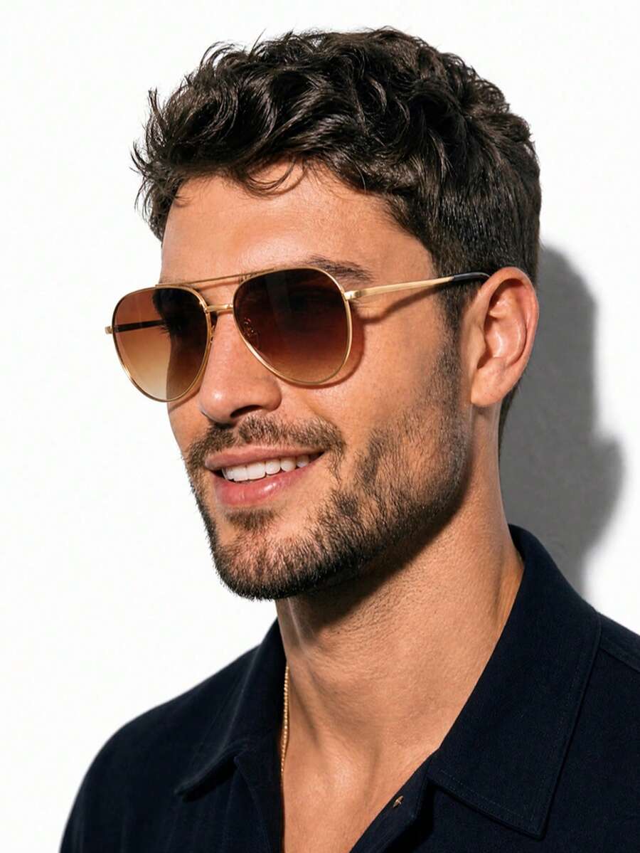 1 Pair Fashion Men's Classic Aviator Sunglasses Metal Frame Large Frame Dark Lens For Vacation And Travel - Gold - View 1