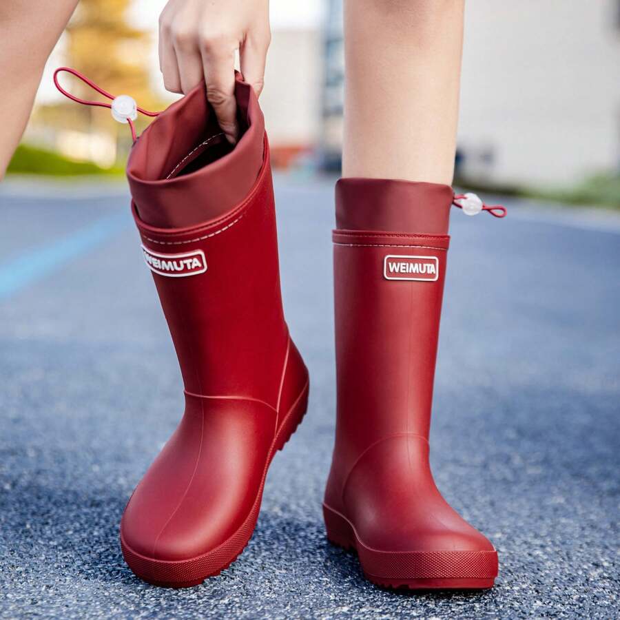 女款 PVC 防水雨靴，戶外防水鞋，春季旅行雨靴，簡約通勤，防滑舒適，中筒，男款釣魚靴，紅色