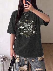 大尺碼復古水洗圓領T恤，龍與山脈字母印花，幻想風格上衣，適合日常通勤、聚會，春、夏、秋季穿著 - 黑色 - 查看 2