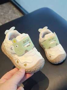 1 Pair Baby Cartoon Hook & Loop Walking Shoes, Non-Slip Soft Sole, Unisex Toddler Casual Shoes, All Season - Green - View 3