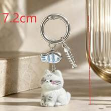 1 buah Gantungan Kunci Kucing Berbulu Lucu Unisex dengan Manik Ikan, Liontin Hewan Kartun, Hadiah Personalisasi untuk Teman dan Pasangan, Hiasan Tas - MultiWarna - View 2