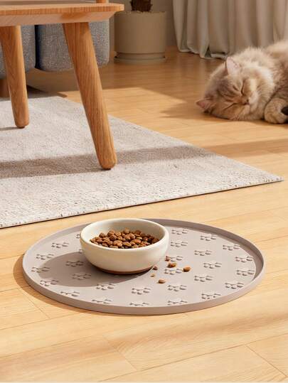 1pc Silicone Pet Feeding Mat Leak-Proof Non-Slip Oval Dog & Cat Food Mat, Suitable For Dogs And Cats