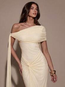 Summer Asymmetrical One Shoulder Dress Ruched Waist Slim Maxi Dress For Vacation & Date - Yellow - View 2