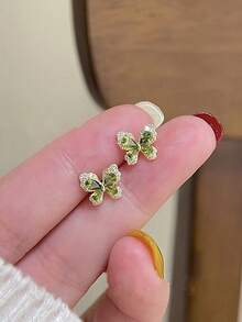 1 par de exquisitos pendientes de botón con mariposa de circonita cúbica transparente, adecuados para el uso diario de las mujeres - Amarillo dorado+verde - Ver 6