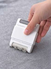 Double-Sided Manual Fabric Lint Remover And Pet Hair Remover, Portable And Easy To Use, Suitable For Sofas And Sweaters, Reusable, Designed To Care For Your Clothes - Multicolor - View 10
