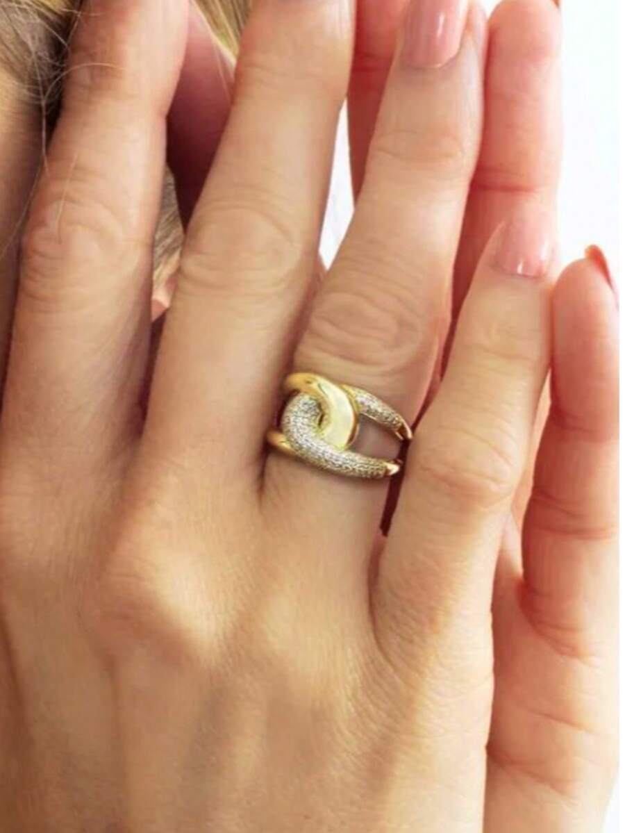 1pc Luxury Double-Circle Interlocked Full Zirconia Stone Ring, Minimalist Elegant Gold/Silver Color Versatile Band Ring, Niche Luxury High-End Daily Wear Accessory, Quality Jewelry For Women - Gold - View 1