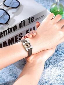 1件女款平價百搭休閒極簡石英手錶，適合日常配戴 - 灰色 - 查看 7