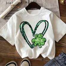 Camiseta Infantil 100% Algodão C\ Estampa Coração e Trevo Verde Brilhante blusinha estilosa para meninas - Branco - Visão 1