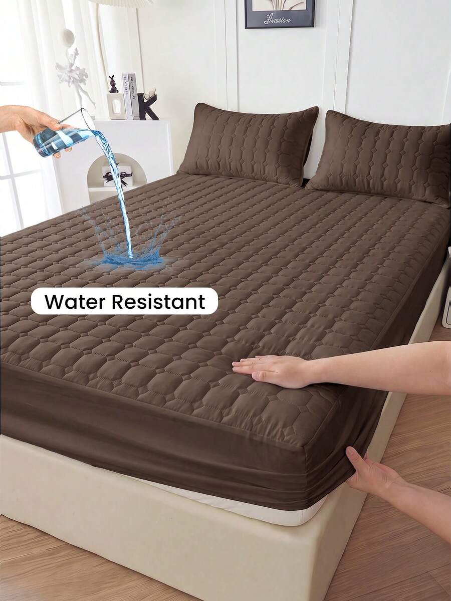 1pc Waterproof Fitted Sheet, Comfortable Mattress Protector, Deep Coffee Brown Mattress Cover, Room Decor, Skin-Friendly & Breathable, Suitable For Single/Double/Queen/King Size Beds, All Season, Machine Washable, Dorm Bedding, Back To School
