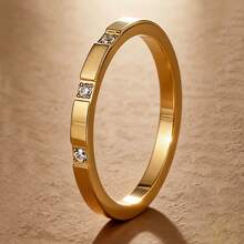 5pcs 18K Gold Plated Delicate Luxury Shiny Ring Set, Stainless Steel And Copper Jewelry Set, Multiple Sizes Available To Solve Your Size Anxiety, Waterproof, Wear-Resistant, Hypoallergenic, Suitable For Women's Daily Wear, Party, Gift, Vacation, Fashion Jewelry - Gold 5-piece Set - View 8