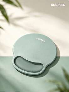 UGREEN Integrated Mouse Pad And Wrist Rest, Soft Memory Foam Palm Support, Non-Slip Rubber Base For A Secure Grip On The Desk, Comfortable For Long-Term Use - View 3