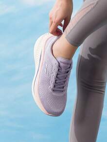 Skechers 女款輕量休閒鞋 GO WALK MAX CUSHIONING ARCH FIT 女款健走鞋 舒適吸震透氣運動鞋 125581-LAV - 薰衣草色 - 查看 4