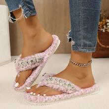 Pink Leopard Print Fuzzy Flip Flops For Women With Pearl And Rhinestone Decor, Comfortable Flat Fur Slippers For Indoor And Outdoor Wear - Pink - View 6
