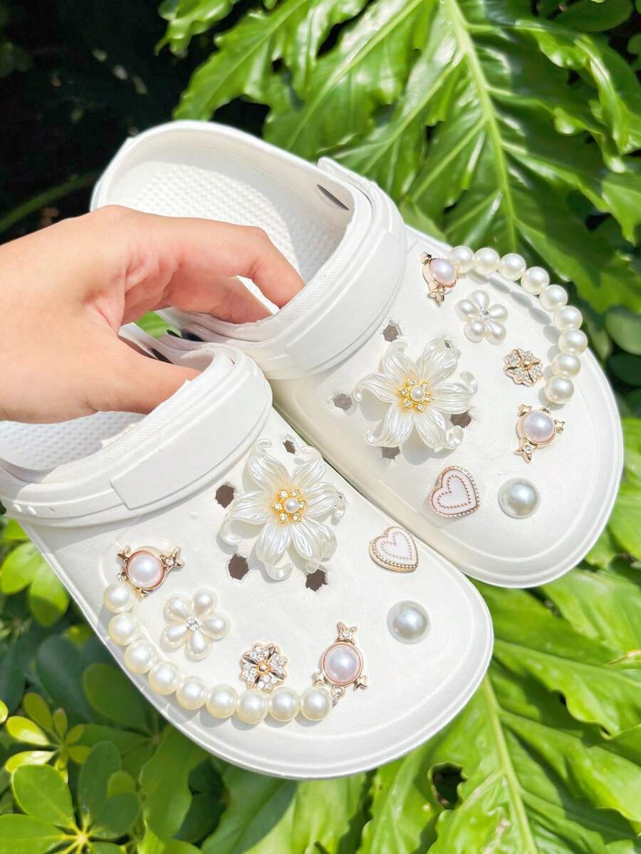 12pcs Beaded Small Chain Accessories, White Large Flower DIY Shoe Decor, Suitable For Perforated Sandals, Elegant And Fashionable, Gift For Girlfriend - White - View 1