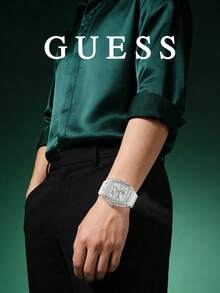 Guess Jam Tangan Pria Quartz dengan Casing Resin Transparan dan Tali Silikon Putih, Gaya Kronograf Multi-Dial Sporty, Aksesori Streetwear dan Liburan Akhir Pekan - Satu-Ukuran - View 4