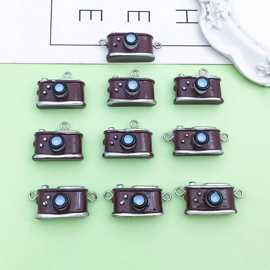 2/10pcs Gantungan Kunci Kamera Mini Vintage Resin Retro untuk Pembuatan Perhiasan DIY Gelang Kalung Anting Gantungan Kunci Tema Perjalanan - Coklat - View 1