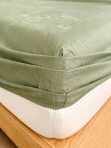 Camel Brushed Soft & Comfortable 3 PiecesBed Sheet Set - Green - View 7