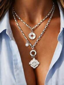 1pc Silver Donut Buckle Full Rhinestone Round Pendant Necklace, Luxury Heart Lock Pendant Chain, Stainless Steel Material, Exquisite Holiday Party Gift For Women - Silver - View 2