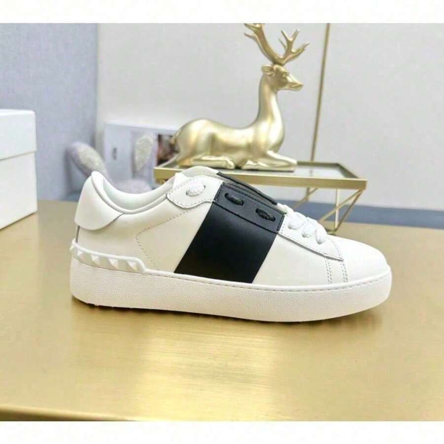 White Leather Sneakers With VL Rivets, Plus-Size Couple's Skating Shoes In Stock, Casual Platform Shoes, Lightweight Color-Block Sneakers - 黑色 - 查看 1