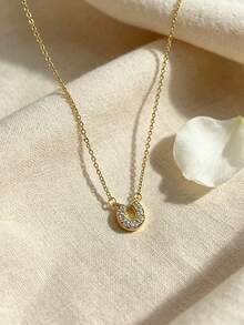 Shescity 1pc Gold Horseshoe Pendant Necklace, Niche Design, Exquisite High-End Collarbone Chain Necklace - Gold - View 2