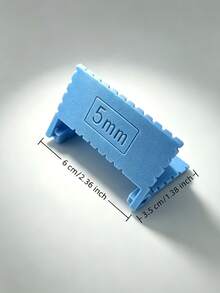 1/3件組耐用鉸鏈手持縫紉工具，含3種尺寸（/3mm/4mm/5mm），防刺穿設計、雙面導向針、側面定位刻度，人體工學布料縫紉輔助器，適合送給母親、伴侶、朋友與長輩的完美禮物，解決手部刺痛與平整度問題 - 藍色 - 查看 3