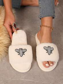 NOBLEARL 1 Pair Women's Fashionable Autumn/Winter Cute White Insect Bee Design Fuzzy Slippers - White - View 3