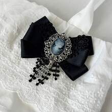 Elegant Rhinestone Brooch For Women, Vintage Lace Bow Tie Collar Accessory, Versatile Wedding Apparel Accessory, Fashionable Brooch For Daily Wear, Shirt Decoration Bow Tie, Commute Outfit, Holiday Gift - Black - View 3