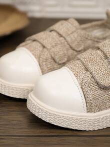 New Lightweight Casual Woven Canvas Shoes For Toddlers And Young Children, Dual Hook-And-Loop Fastener For Easy On And Off, Wide Round Toe For Foot Protection, Breathable Linen Fabric, Non-Slip Rubber Sole, Japanese Minimalist Style, Versatile For Outdoor Play And Daily Home Wear - Khaki - View 7