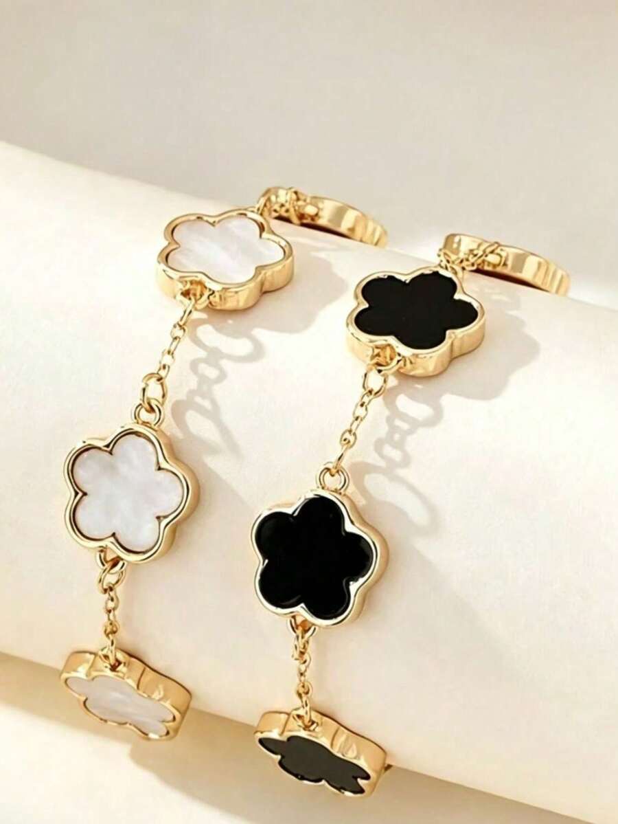 Fashion Classic Style Bracelet | Black And White Lucky Clover Bracelet Set | Suitable For Daily Wear And Gifting, Couple Gift - Multicolor - View 1