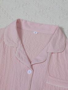 3件組泡泡皺褶純色蝴蝶結刺繡女款睡衣套裝－短袖鈕扣領上衣與短褲＋長褲 - 粉色 - 查看 3