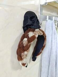 Skull Hooks Bathroom Hooks 3D Printed Skull Decorative Art Plastic Hooks For Hanging Headbands, Towels, Clothes Suitable For Home And Party Decor Halloween Gift Friend Gift - Multicolor - View 4
