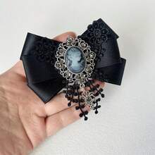 Elegant Rhinestone Brooch For Women, Vintage Lace Bow Tie Collar Accessory, Versatile Wedding Apparel Accessory, Fashionable Brooch For Daily Wear, Shirt Decoration Bow Tie, Commute Outfit, Holiday Gift - Black - View 7
