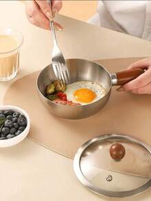Multifunctional Stainless Steel Milk Pot With Wooden Handle And Breathable Glass Lid, Suitable For Heating Milk, Cooking Noodles, Making Soup And Baby Food, Compatible With All Stoves, Ideal For Dorms, RVs And Small Kitchens - View 4