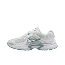 Sepatu Lari Kasual Bertali Rendah Nike V5 RNR yang Bergaya dan Nyaman untuk Wanita, Putih - Putih - View 12