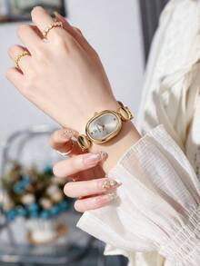 LIANDU LIANDU Montre bracelet de mode pour femmes, montre à quartz multifonctionnelle élégante, légère, minimaliste et de luxe vintage, convient pour le quotidien, le bureau, les vacances, le Ramadan, l'Aïd, Thanksgiving, le mariage, le banquet, les rendez-vous, Noël, la rentrée scolaire, les fêtes, Halloween, Pâques et autres occasions, cadeau parfait pour les femmes - Doré - Voir 3