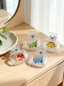 Set Pelindung Sikat Gigi Portabel Motif 2D Seri Dinosaurus dengan Kotak Penyimpanan, Pelindung Sikat Gigi Hemat Ruang dan Ringkas, Pendamping yang Tepat untuk di Rumah dan Perjalanan Bisnis, Mencegah Debu, Noda Air, dan Bau Kamar Mandi - MultiWarna - View 4