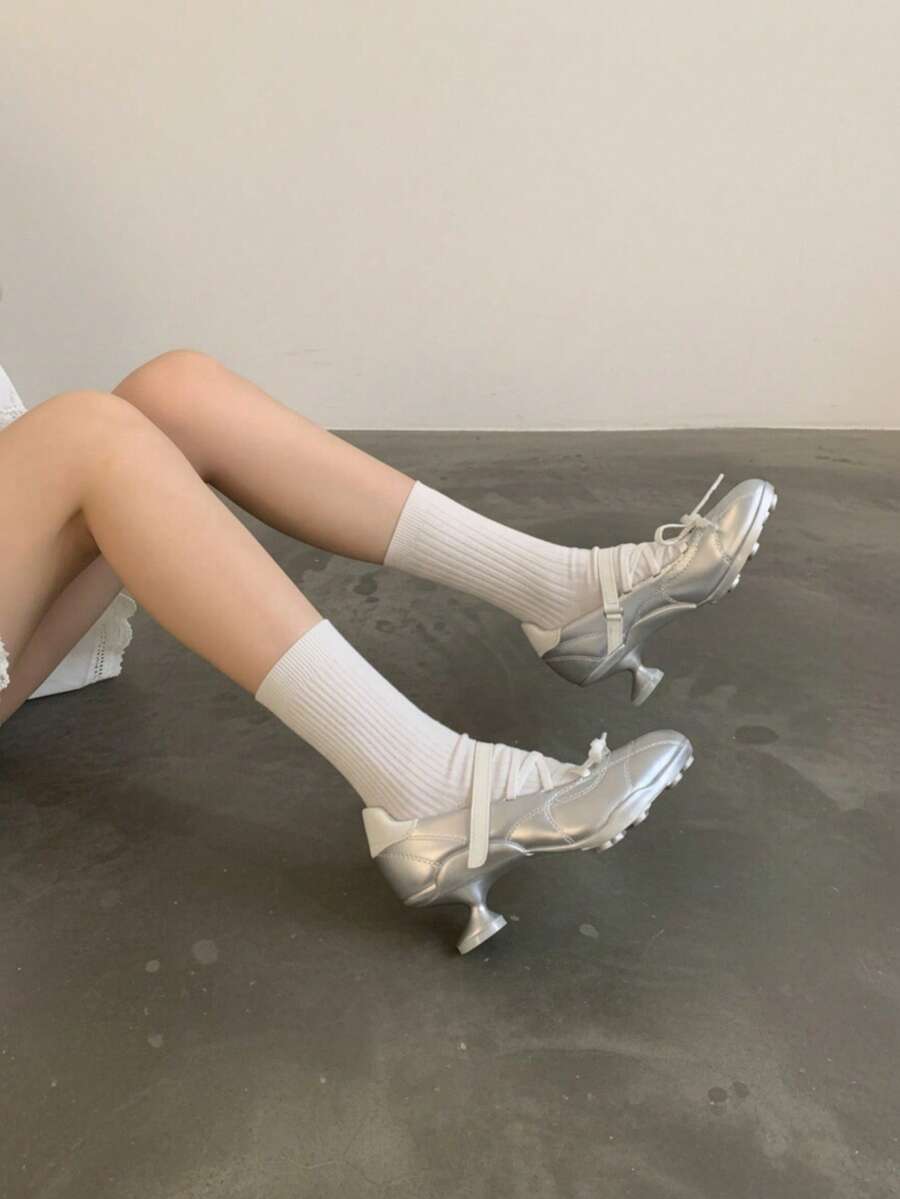Plus Size Wide Foot Metallic Silver Round Toe Lace-Up Strap Unique Asymmetric Low Heel Mary Jane Shoes - Silver - View 1