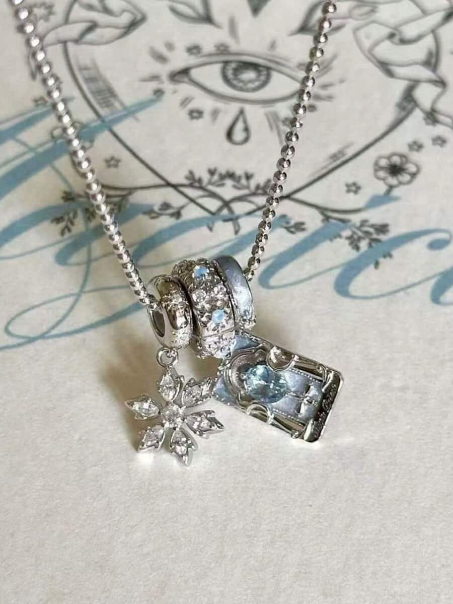 1pc Blue Glitter Tarot Card Star Pendant Necklace For Women, Delicate Design Suitable For Daily Wear And Gifting - Multicolor - View 1