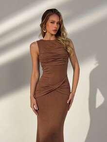 Elegant Twisted Ruched Backless Fitted Maxi Dress, Suitable For Wedding Guest, Summer Party, Beach Vacation, Holiday, Autumn Outing - Brown - View 1