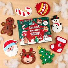 Kit Pembuatan Ornamen Natal dari Kain Felt Jahit Tangan DIY untuk Pemula, Berbagai Pola Karakter Natal Klasik, Set Proyek Kerajinan Tangan yang Menyenangkan, Sempurna untuk Membuat Dekorasi Gantung Pohon Natal, Pesta Liburan & Hadiah Kerajinan Tangan Interaktif Orang Tua-Anak - MultiWarna - View 3