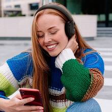 Tune 680NC Wireless On-Ear Headphones, Adaptive Noise Cancelling, Hi-Res JBL Pure Bass With Spatial Audio, Up To 76 Hours Battery Life, Smart Ambient Mode, Dual Microphones, Bluetooth 6.0, Foldable, Suitable For Travel And Office - View 10
