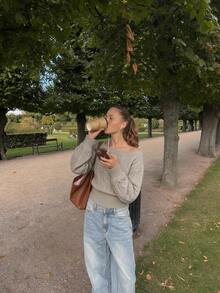 Sookaug Vintage Cable Knit Sweater Women Off-Shoulder Off-Shoulder Two-Way Wear Slouchy Short High Waist Top - Khaki - View 9