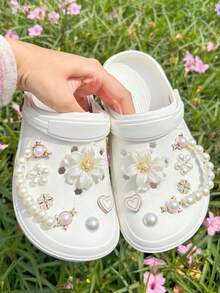 12pcs Beaded Small Chain Accessories, White Large Flower DIY Shoe Decor, Suitable For Perforated Sandals, Elegant And Fashionable, Gift For Girlfriend - White - View 3