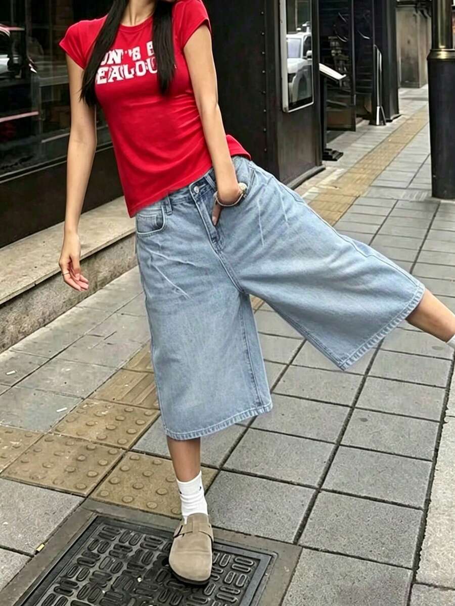 Teen Girl Fashionable Versatile Loose Pocket Zipper Denim Capri Pants - Light Wash - View 1