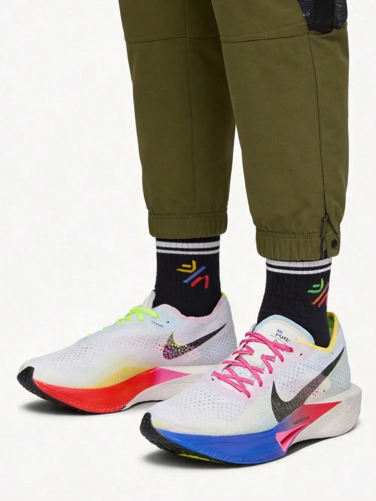 Nike ZoomX Vaporfly 3 Comfortable And Versatile Low-Top Marathon Racing Running Shoes For Men With Carbon Fiber Plate For Shock Absorption, Slip Resistance, And Durability - Multicolor - View 1