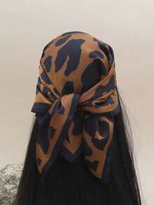 1pc New Leopard Print Square Scarf Bohemian Style Fashion Paisley Print Bandana, Spring/Summer Women's Headscarf Sun Protection Leopard Print Shawl, Suitable For Daily And Vacation Wear - Multicolor - View 2