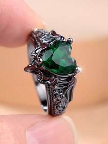 1pc Halloween Theme Women's Zirconia Bat Ring, Inlaid With Green Heart, Suitable For Niche Fashion And Mood-Based Styling - Green - View 10