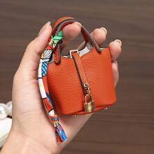 Syal Kulit PU Bertekstur Leci Aneka Warna dan Gaya, Penutup Kunci, Tas Mini Mewah untuk Wanita, Aksesori Kunci, Tas Kecil, Dompet Koin - MultiWarna - View 2