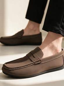 Mocassins Clássicos Masculinos Slip-On, Sapatos Casuais de Negócios em Couro, Sapatos de Dirigir Confortáveis e Leves para Caminhada - Café - Visão 6